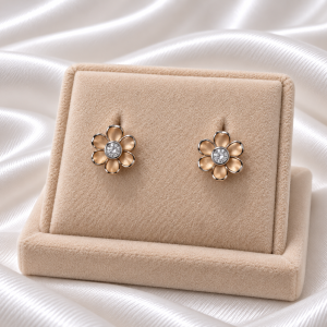 Pendientes Flor de Oro y Circonita.
