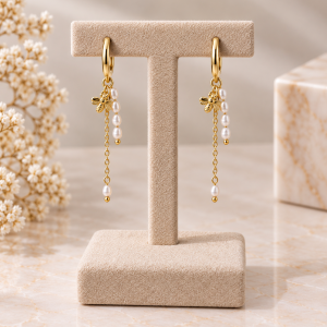 Pendientes Abeja con perlas.